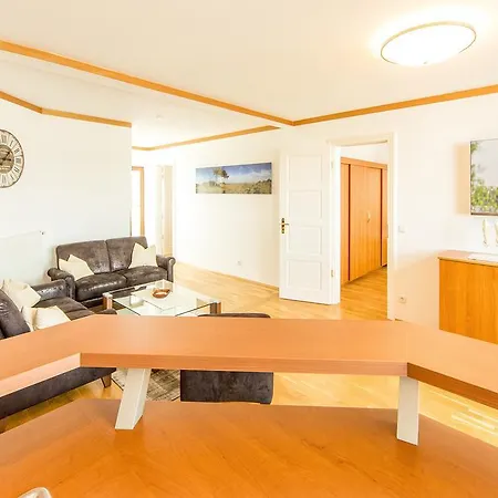 아파트 Hochwertiges Im Stralsunder Hafen